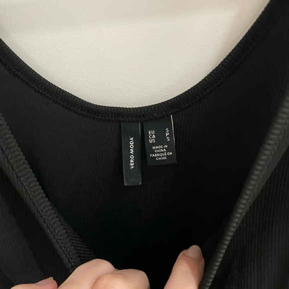 VERO MODA | Ribbed Bodysuit - Picture 3 of 4